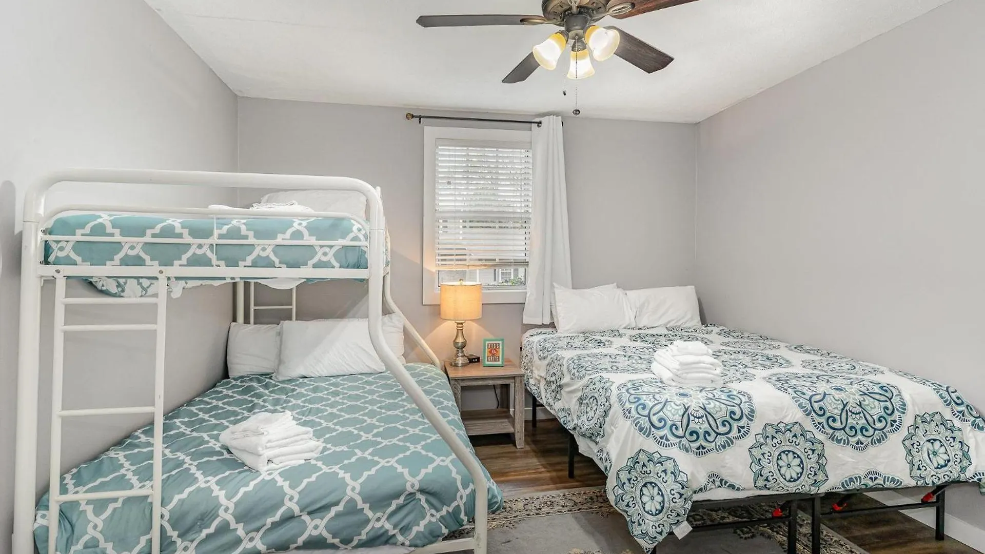 Nighthawk-2 Bedrooms-Minutes To Geodis Park Nashville