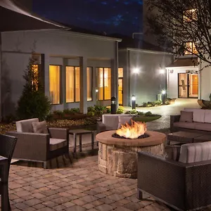 Hotel Courtyard By Marriott Airport, Nashville